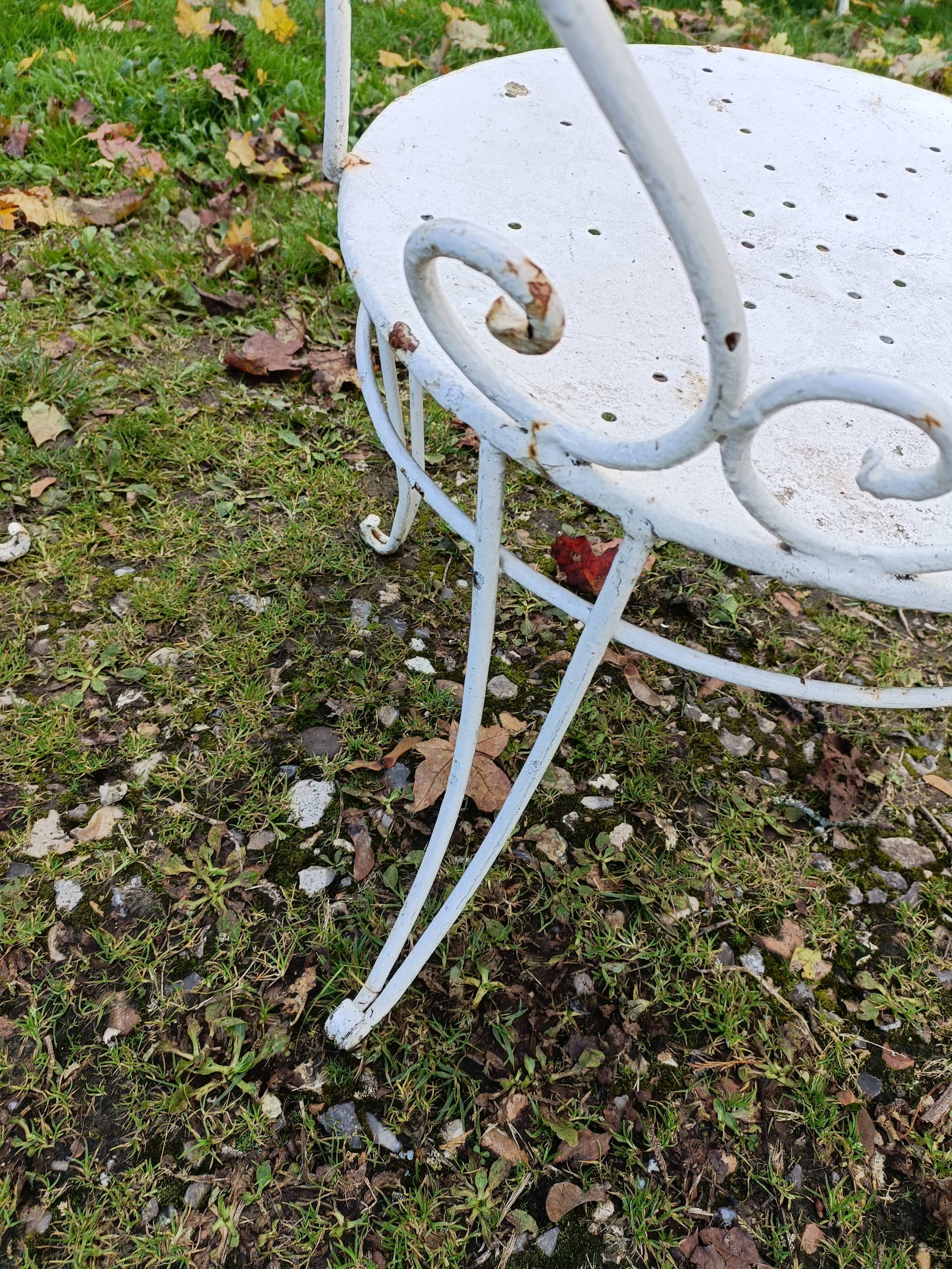 Paire de fauteuils de jardin anciens fer plein métal