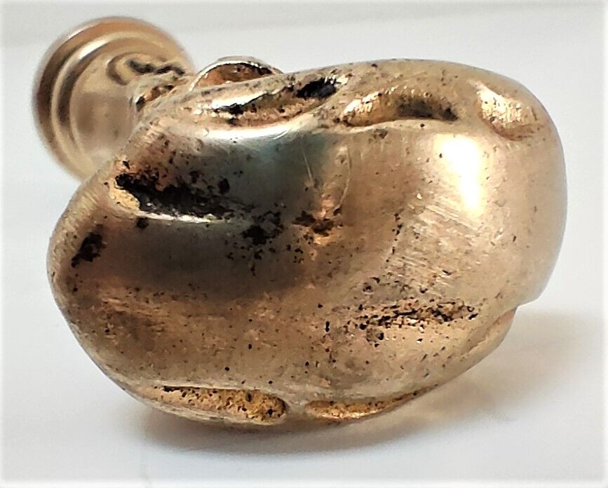 Seal stamp in gilded bronze art nouveau decorated with roses signed