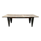 Farm table