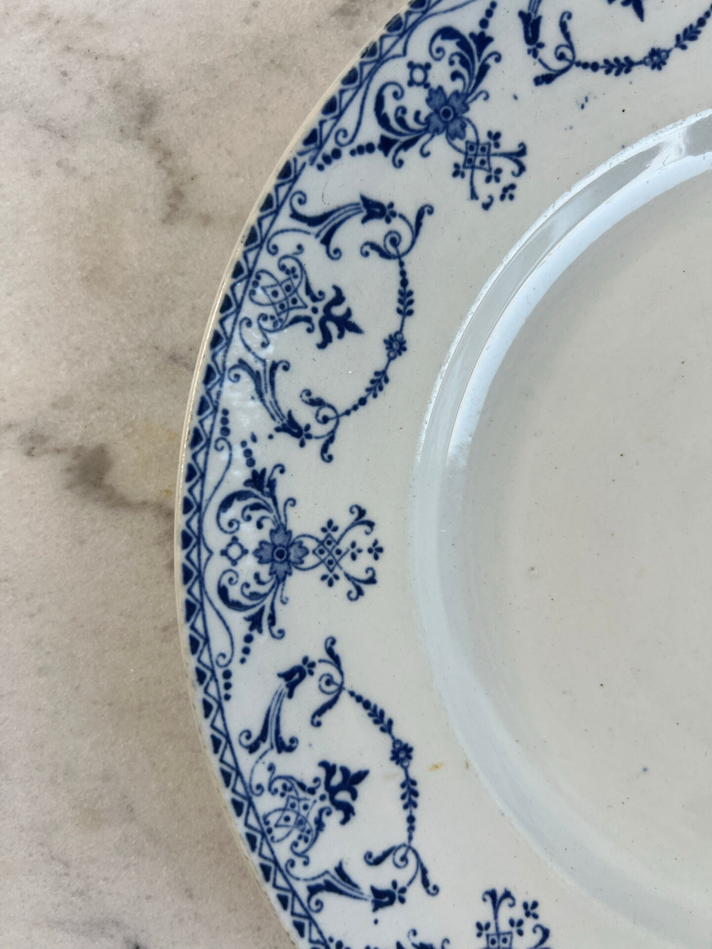 Lunéville KG — Moustiers Collection, Serving Plate