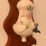 Green and pink water fountain