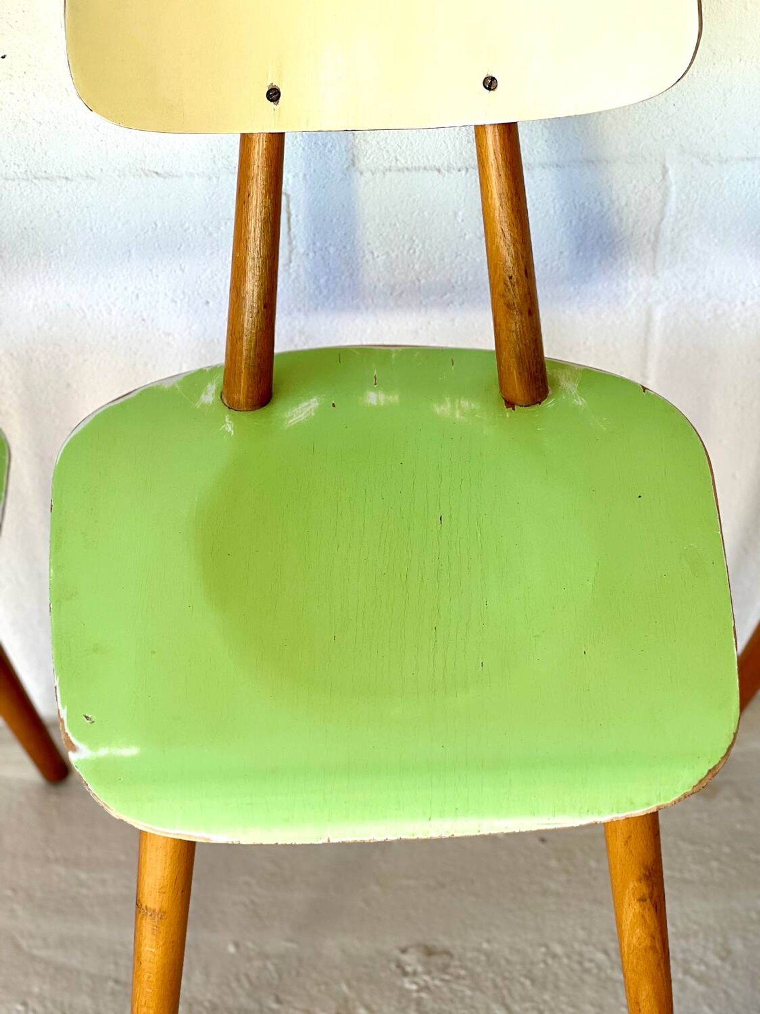 Chaises de salle à manger par TON, ensemble de 4