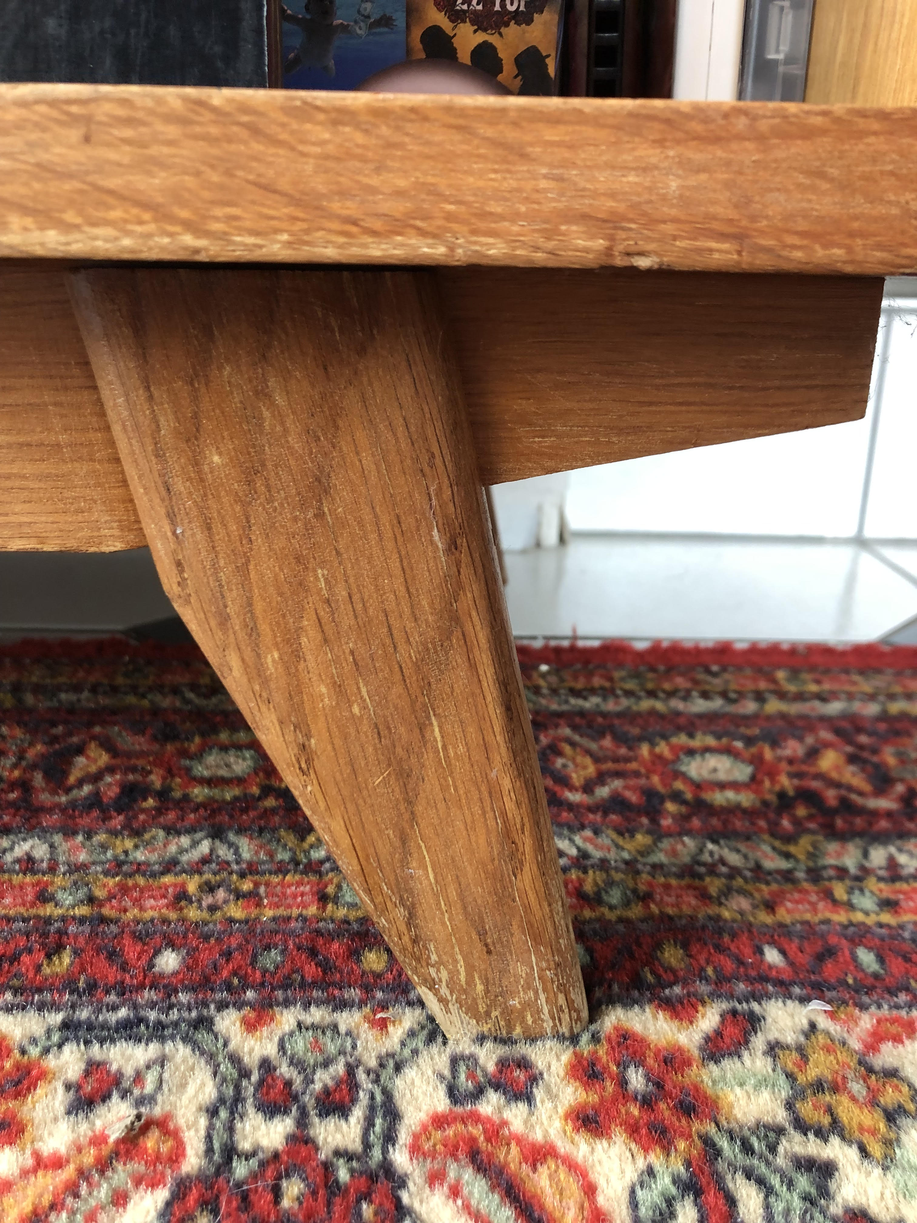 Sideboard massif red 50s compass