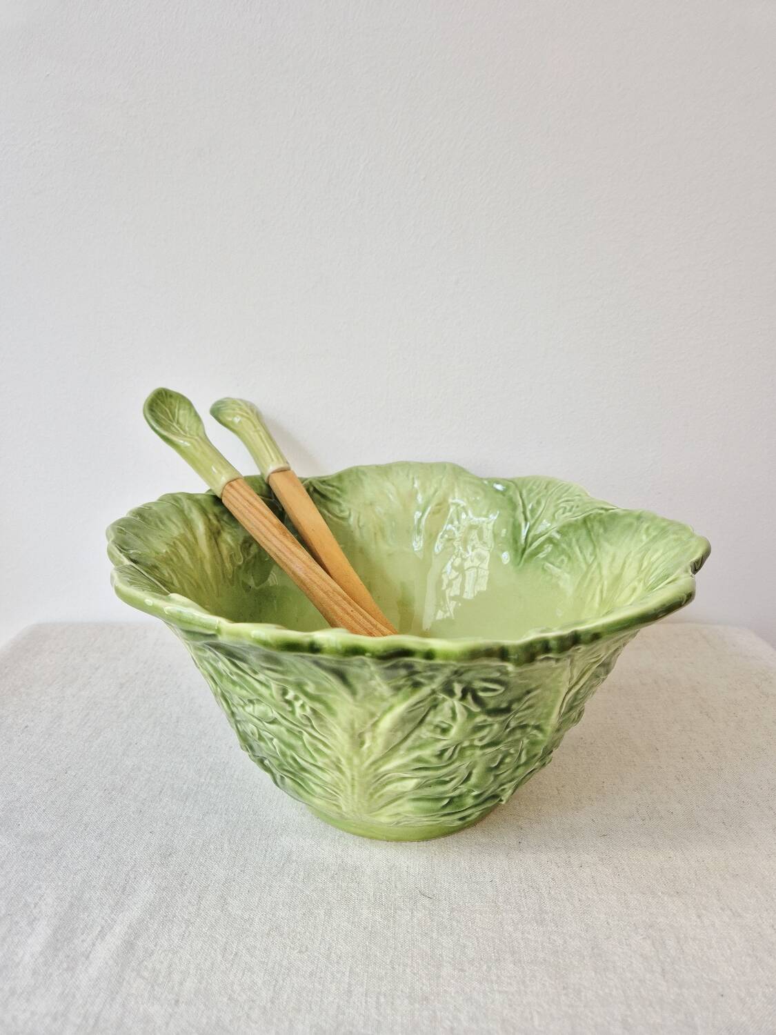 Large salad bowl in earthenware "Cabbage" 1970s - Vintage