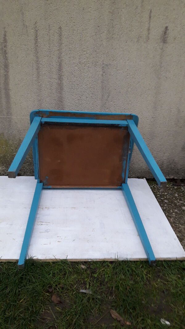 Pupitre écolier bleu  avec emplacement encrier