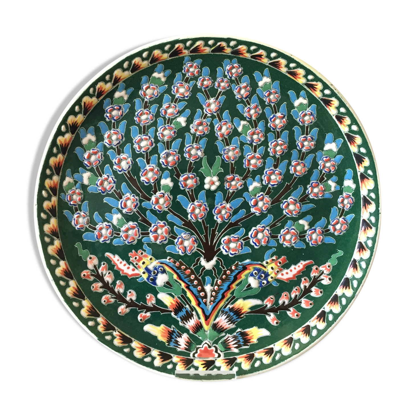 Kutahya porcelain plate with Iznik ottoman motifs