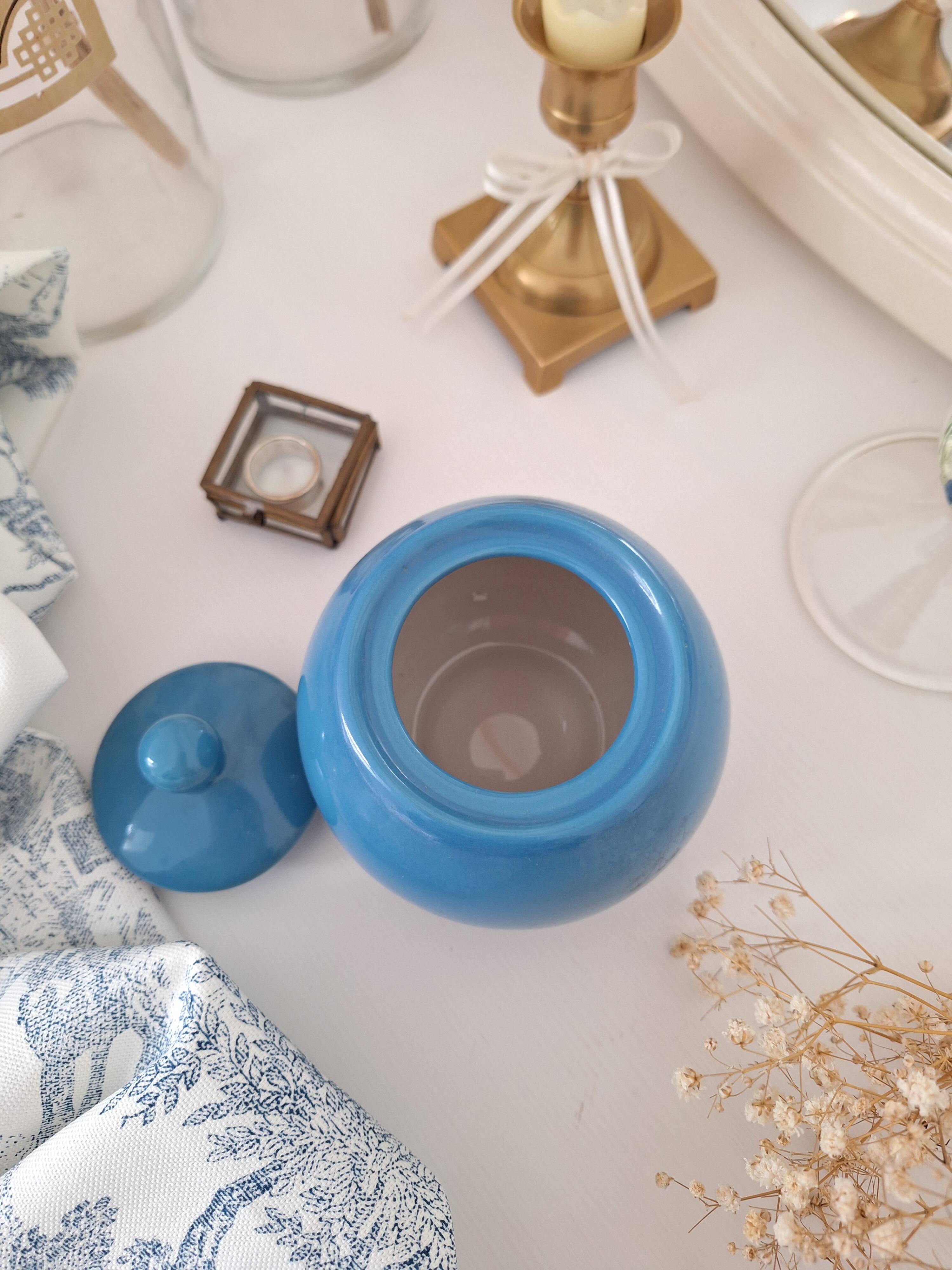 Ceramic pot / Sugar bowl / Blue sweet jar