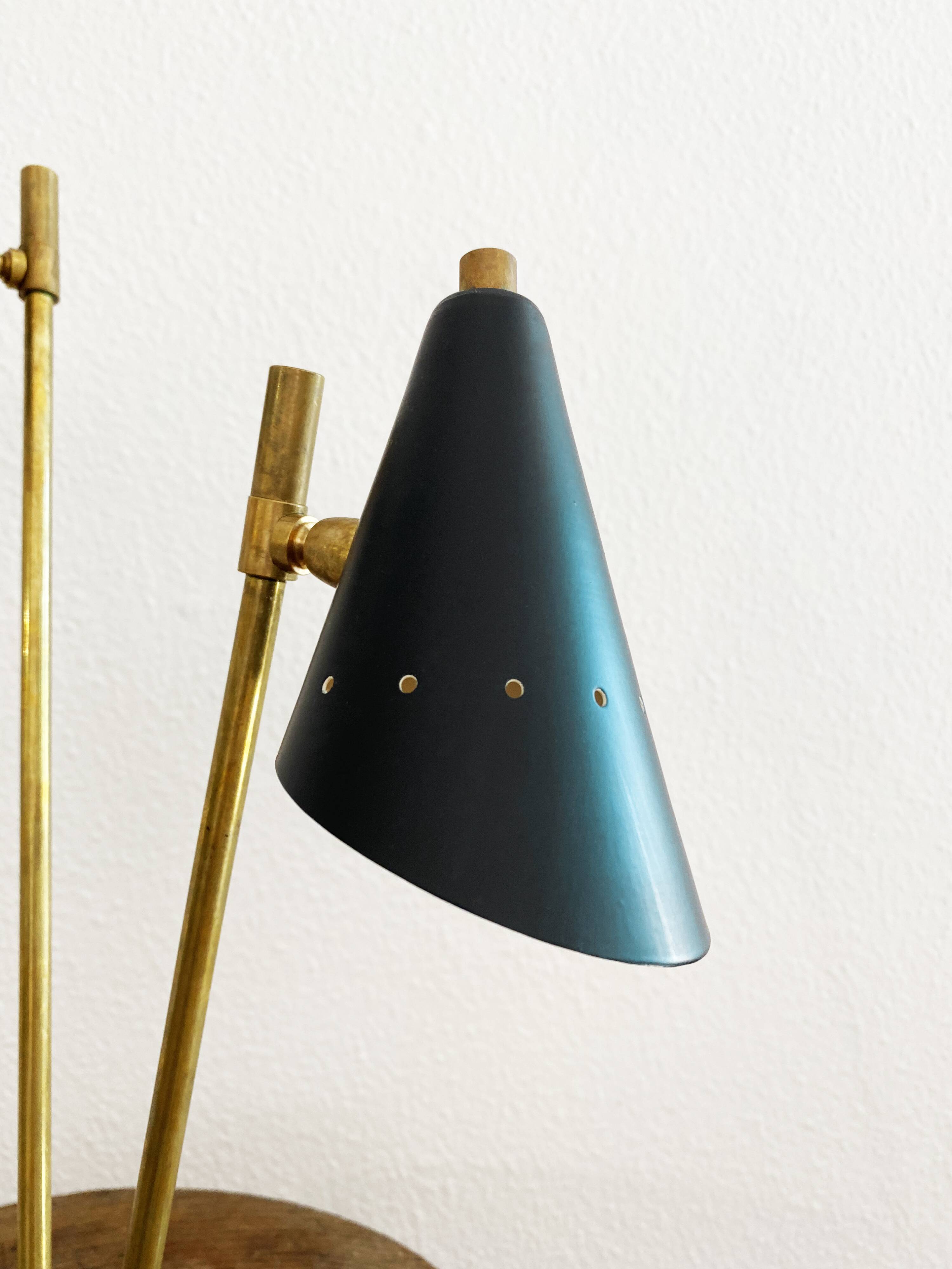 Italian three-headed brass lamp, 50s design