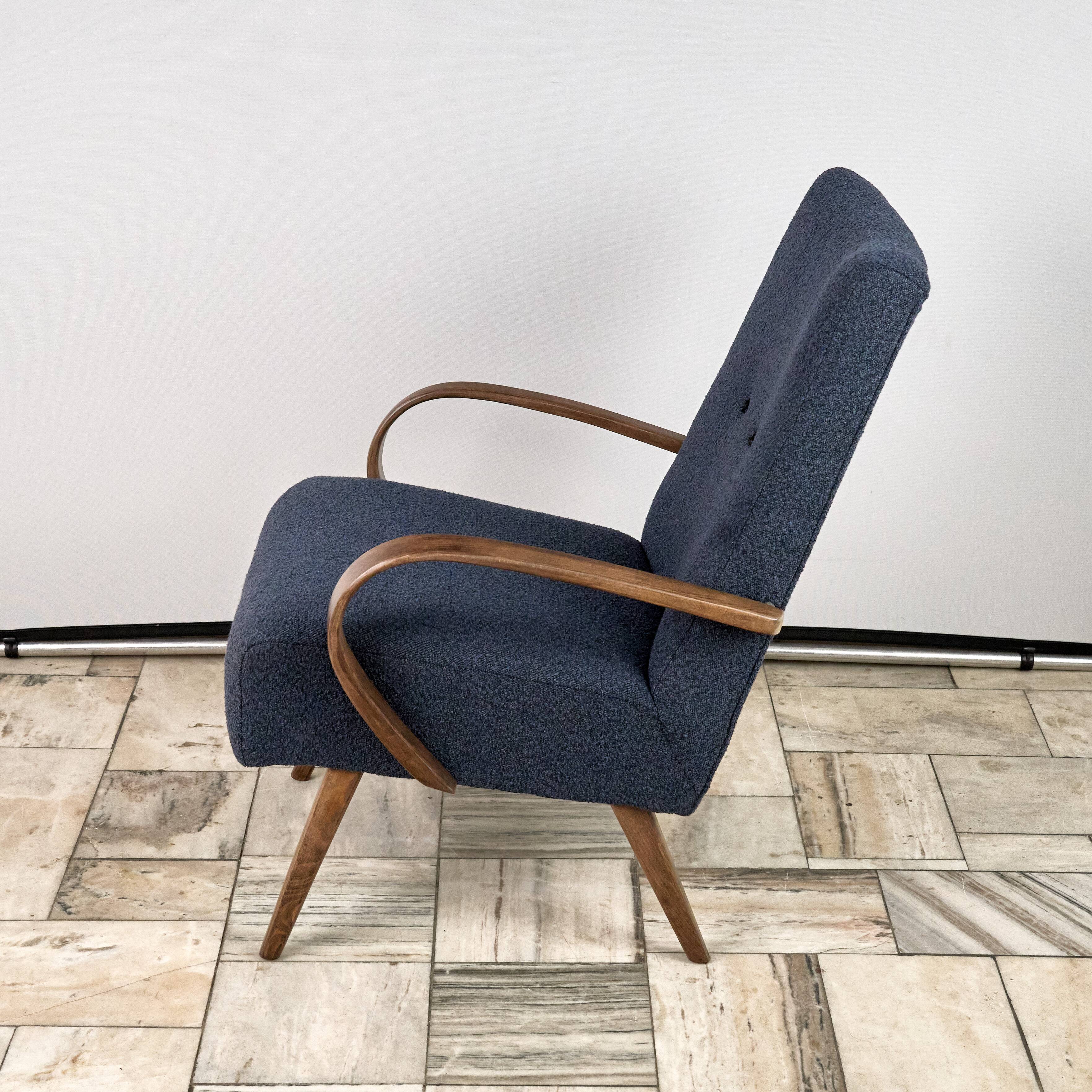 Fauteuil vintage conçu par Jindrich Halabala, années 1950, Tchécoslovaquie