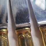 12 Table Knives in Gold Metal