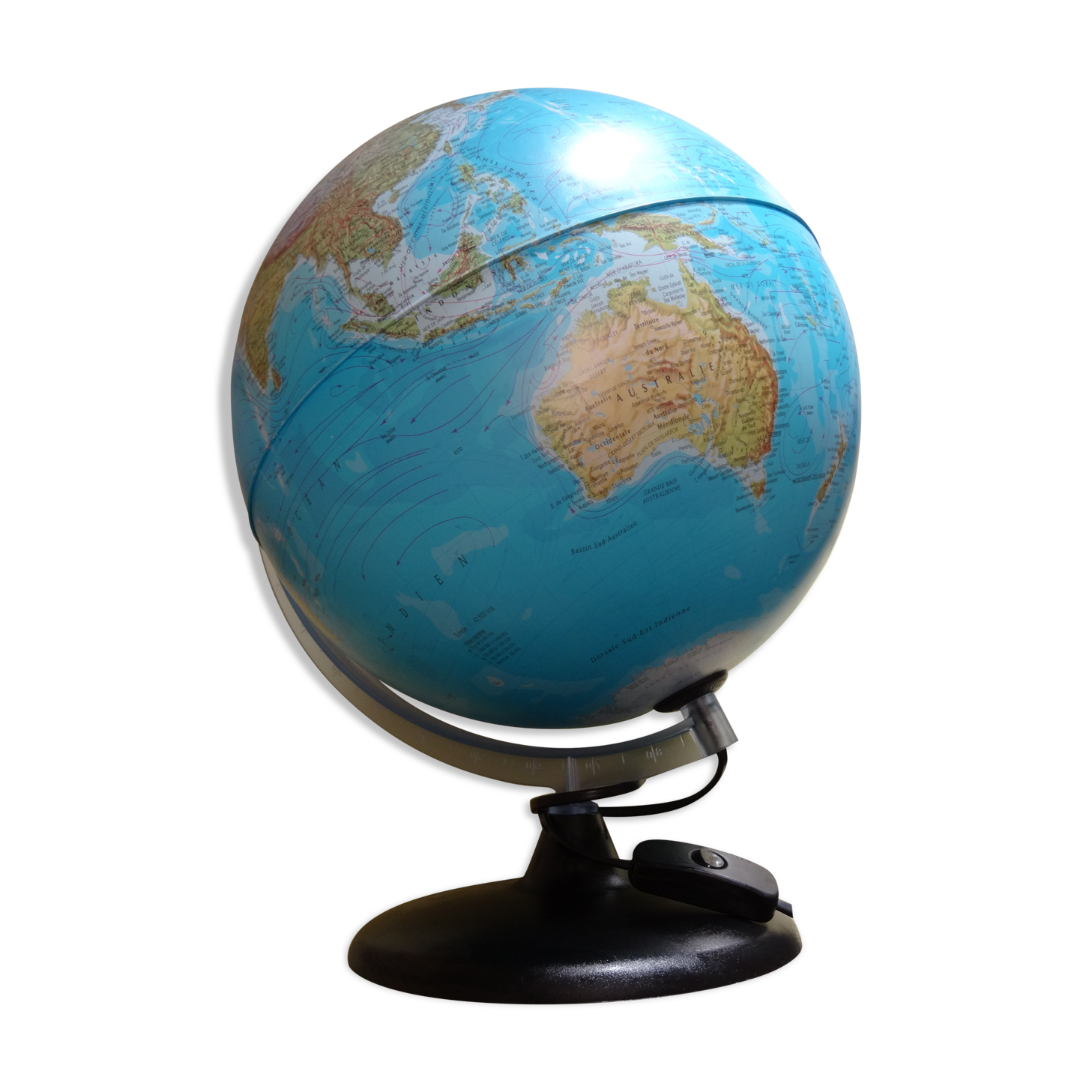 World map lamp