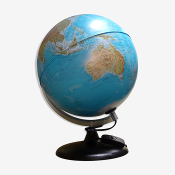 World map lamp