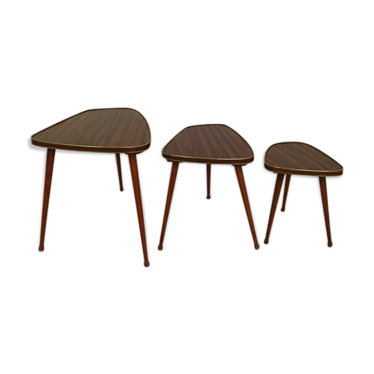 Table-gigogne tripode