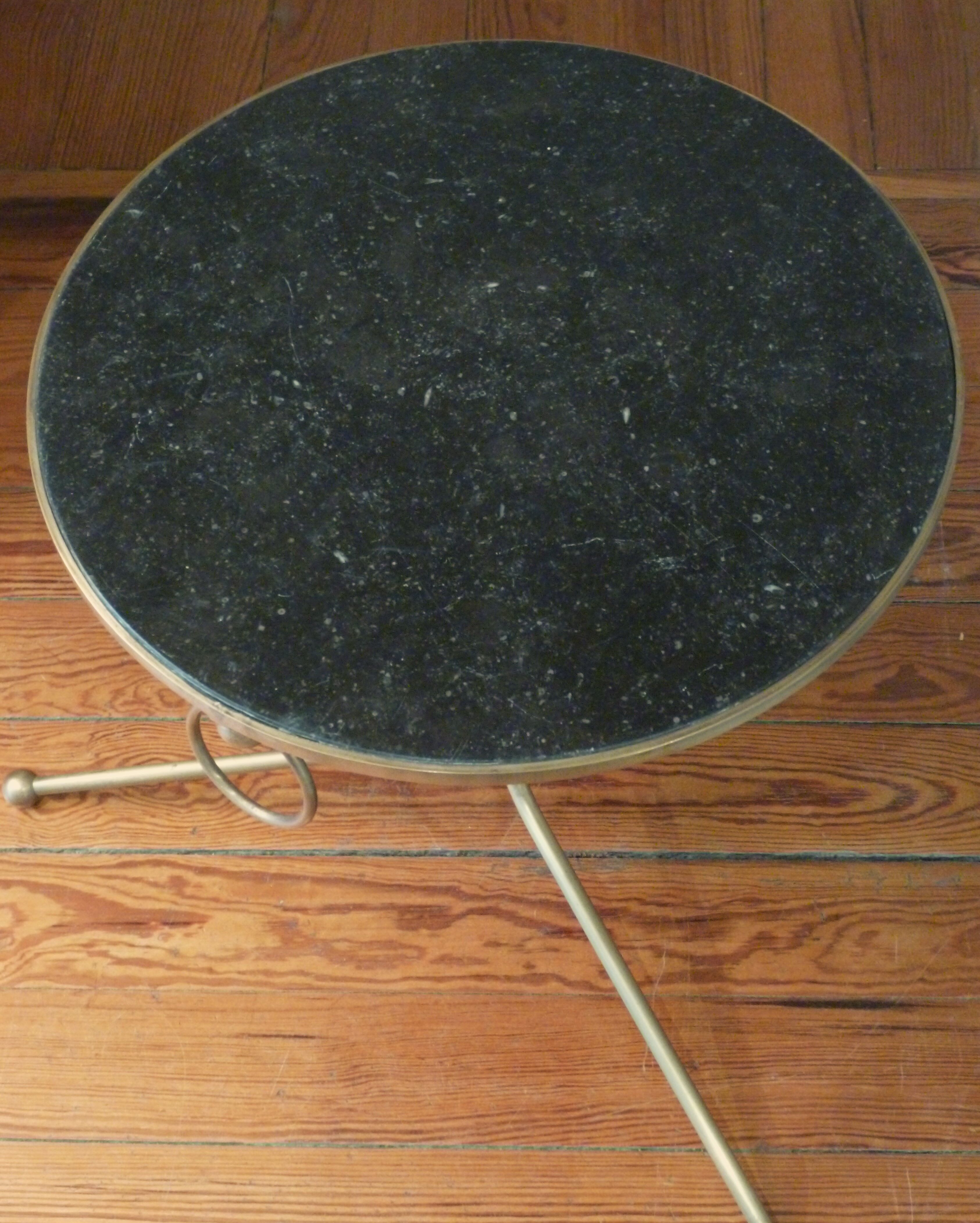 Tripod pedestal table, 40s/50s