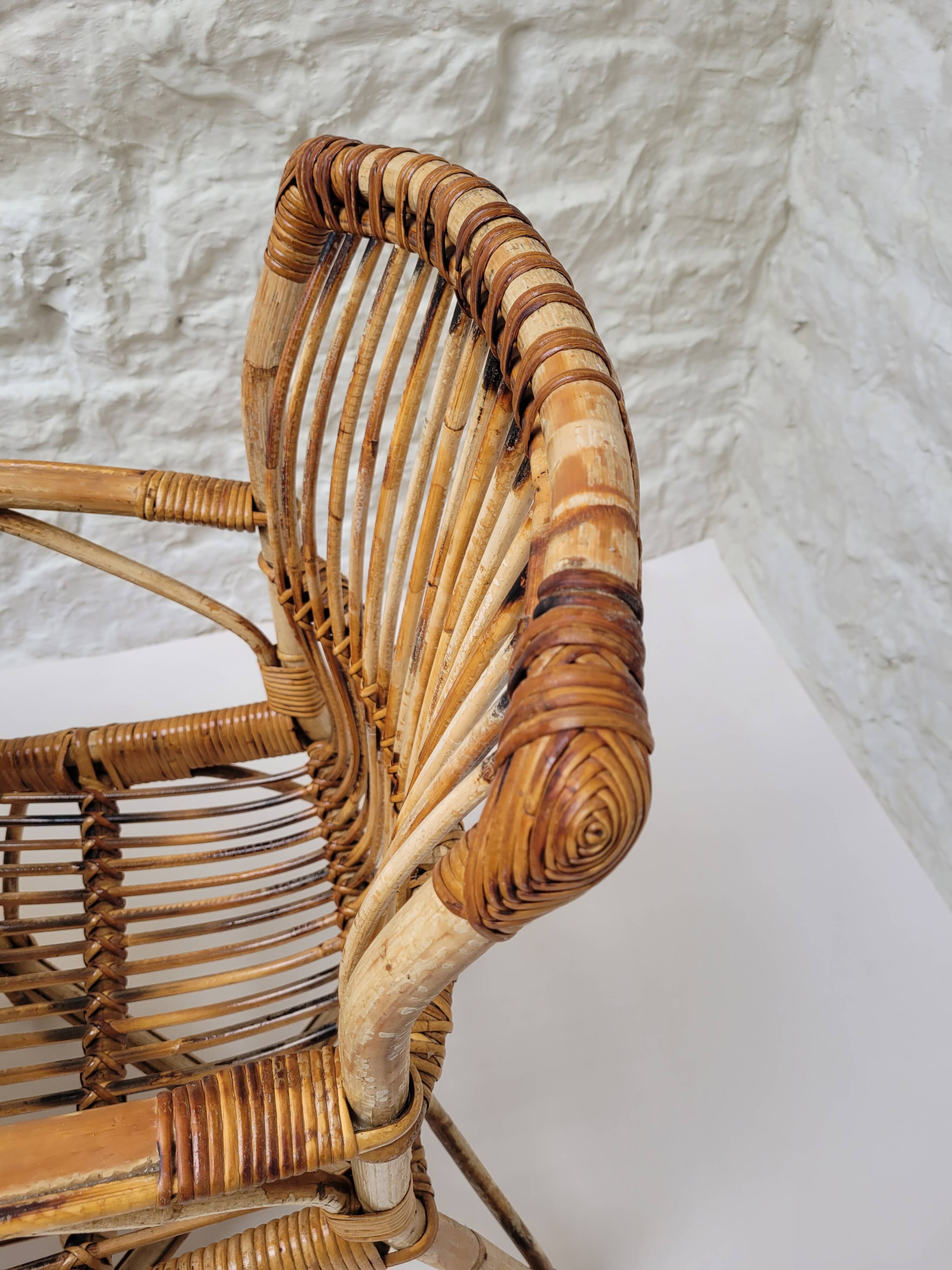 Audoux Minet duo table with bamboo rattan and smoked glass armchairs