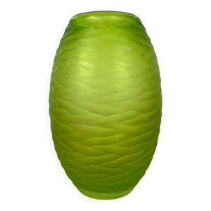 vase artisanal en verre - vert