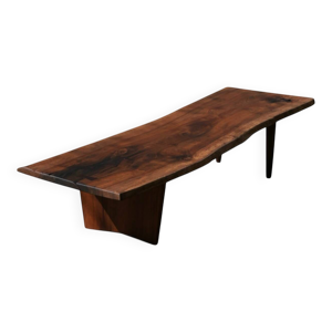 Table basse en noyer