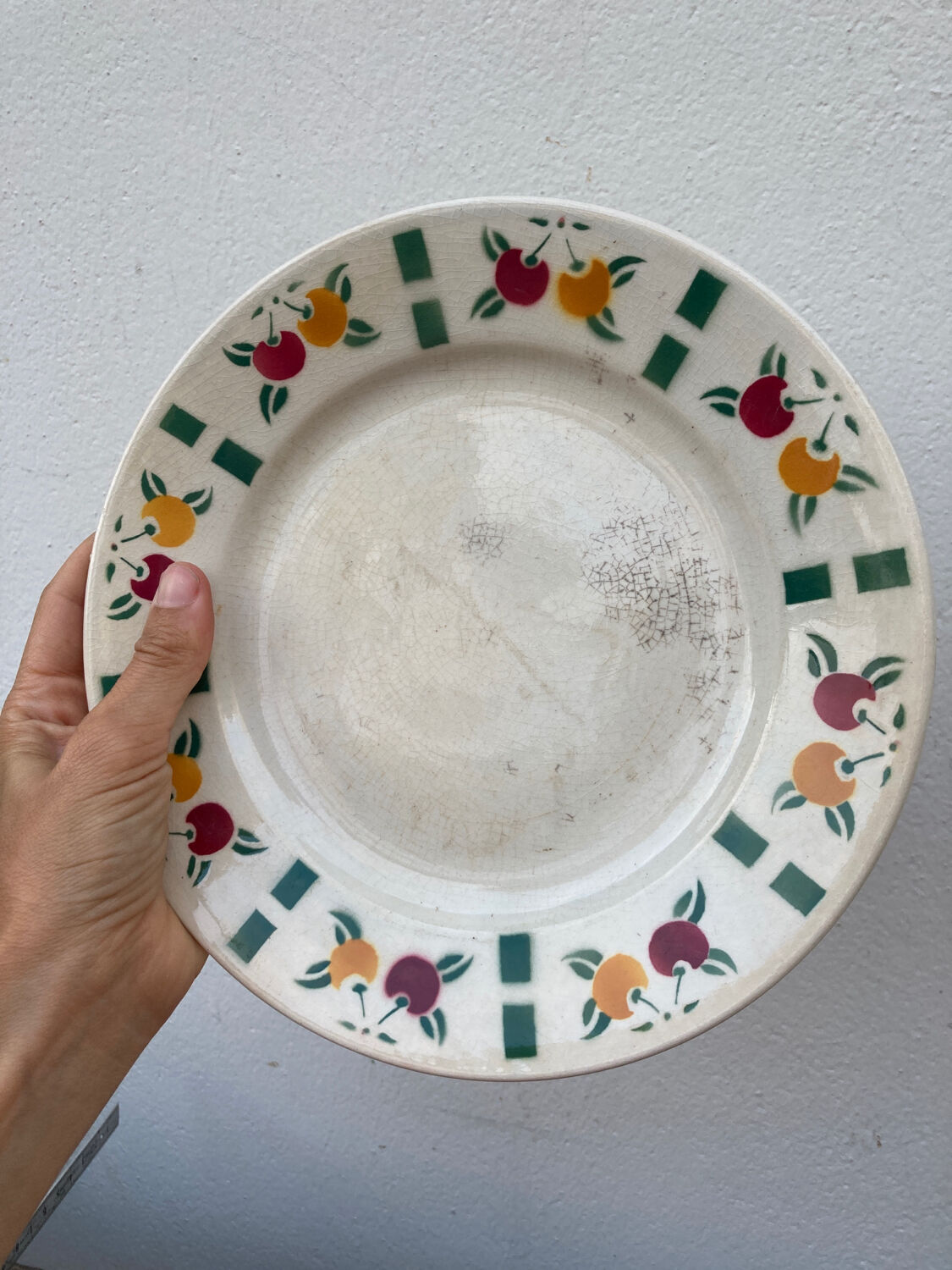 4 assiettes à dessert en porcelaine Gien