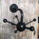 Ancienne porte manteau spoutnik mural boule métal noir vintage