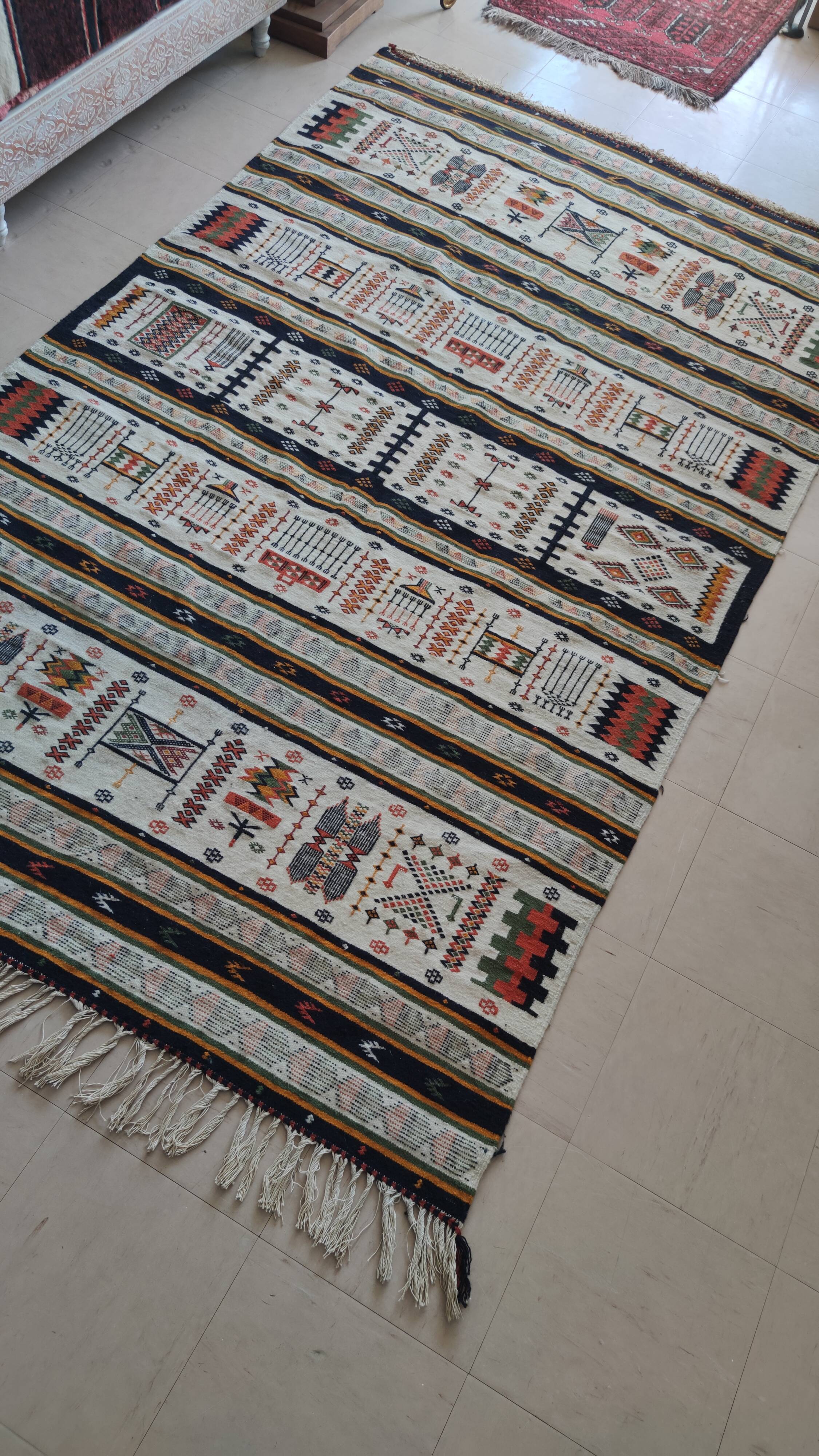 Beni-isguen M'zab Berber Carpet 257 x 147 cm