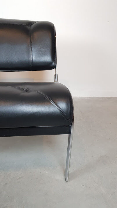 Paire de fauteuils Whist par Olivier Mourgue