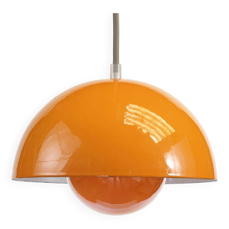 Pendant light VP1 "Flowerpot" by Verner Panton for Louis Poulsen. Denmark 1960s