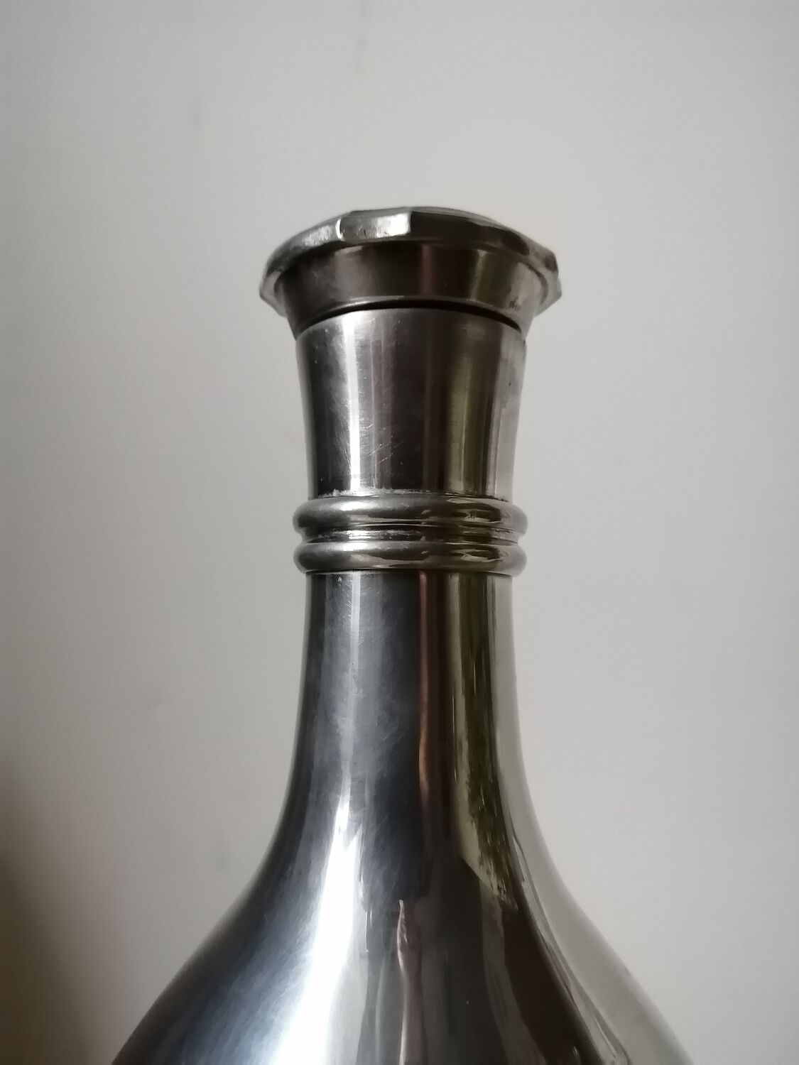 Carafe ''Etains du Manoir''