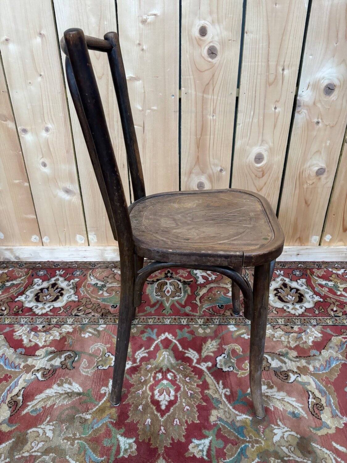 8 Bistro Chairs Baumann Curved Wood Art Nouveau – Early 20th Century