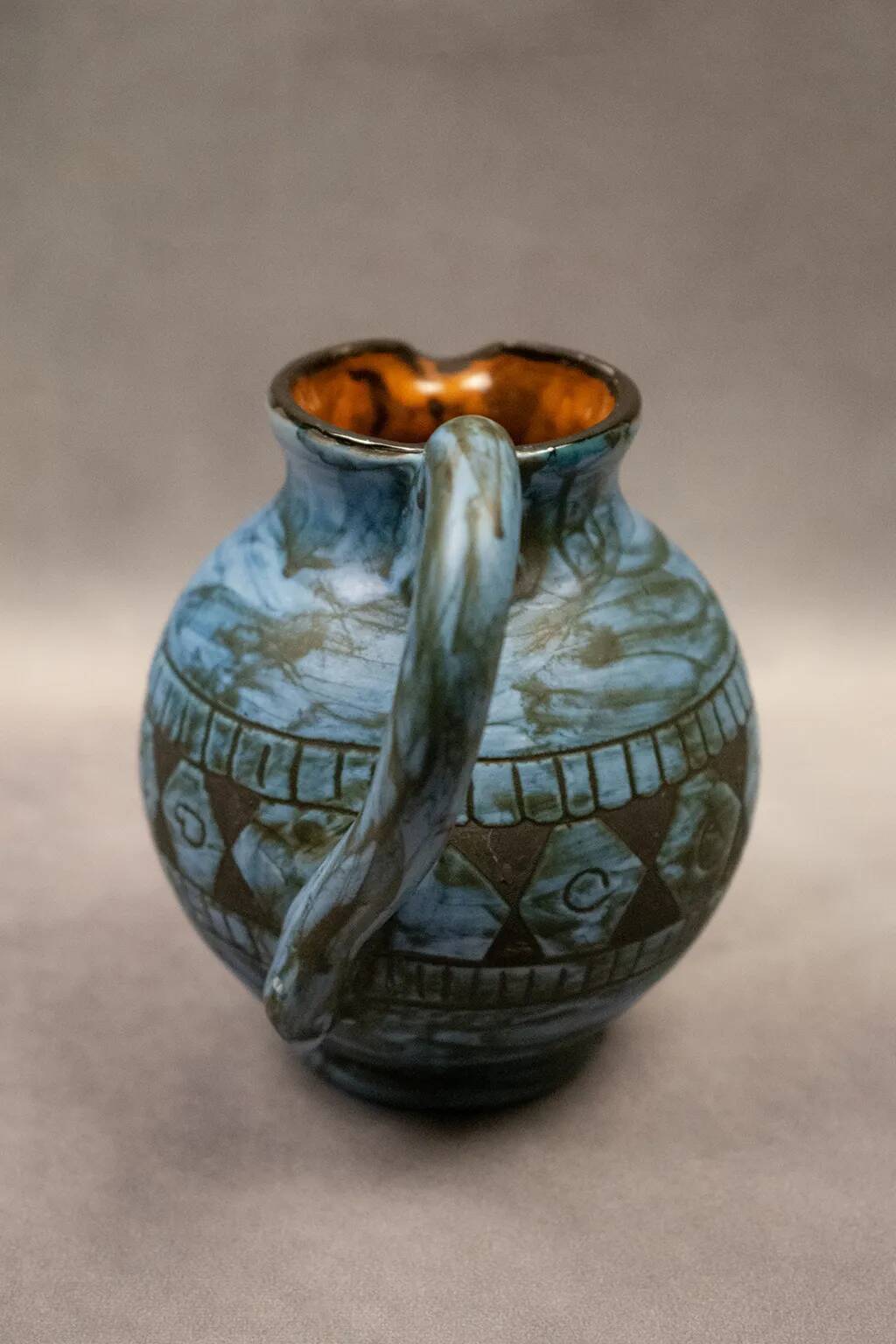 Blue ceramic pitcher with frieze by Jérôme Massier – Vallauris