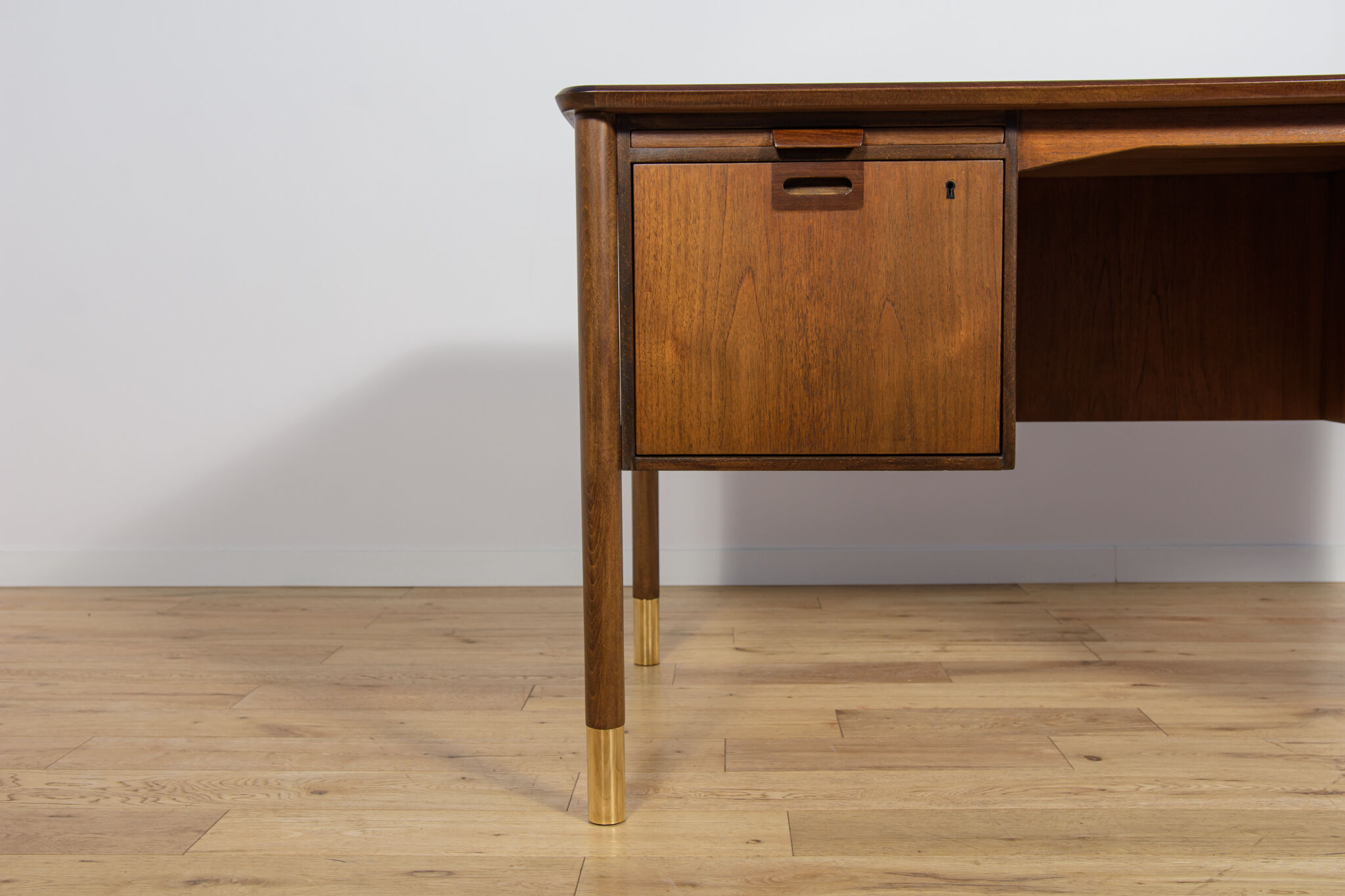 Mid-century teak desk by Sten Blomberg for Seffle Möbelfabrik, Sweden, 1960s