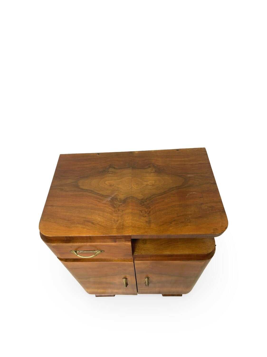 Tables de chevet Art déco italiennes en noyer, années 1940.
