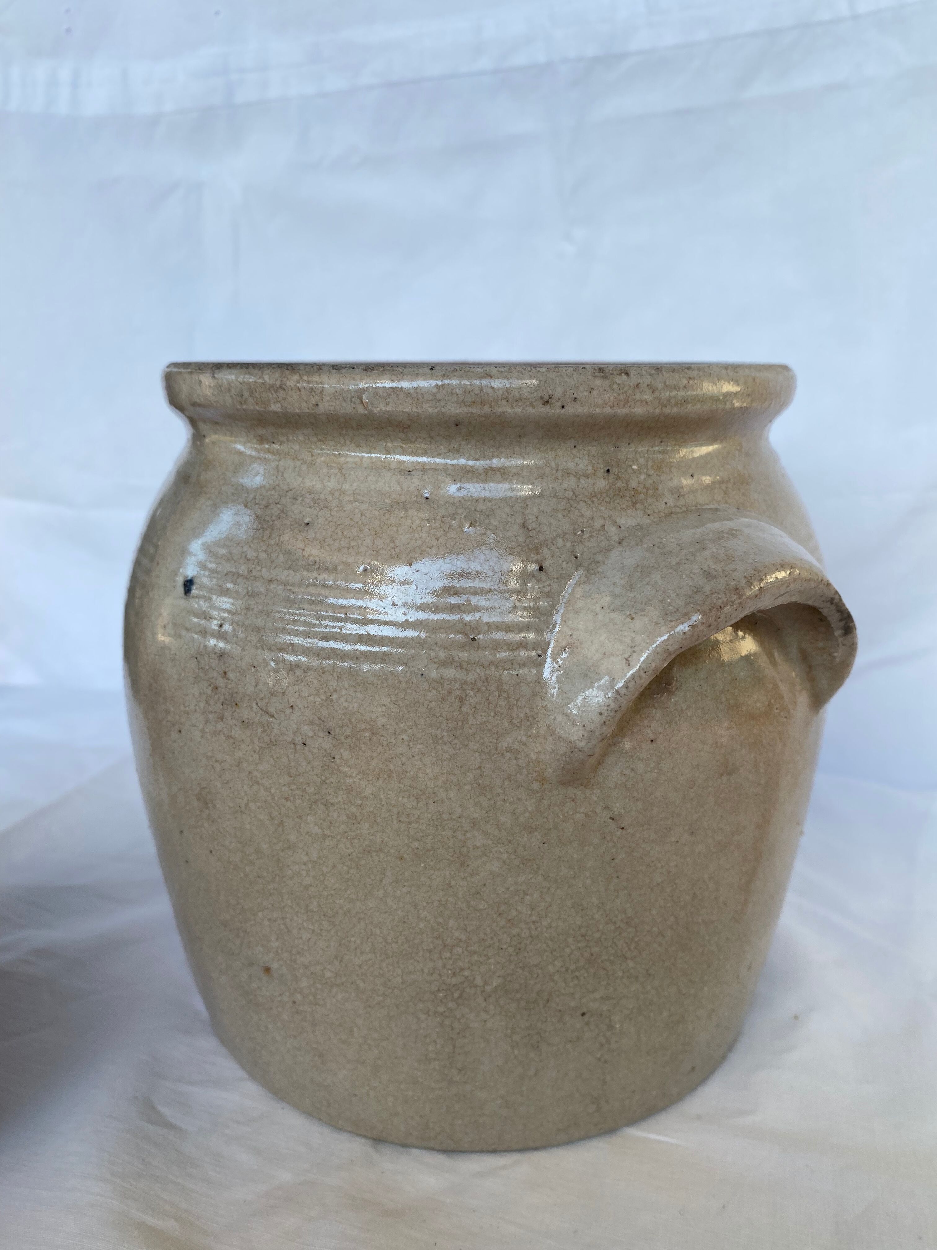 Glazed stoneware pot