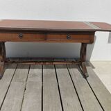 Elegant vintage coffee table, Regency style, in mahogany finish.