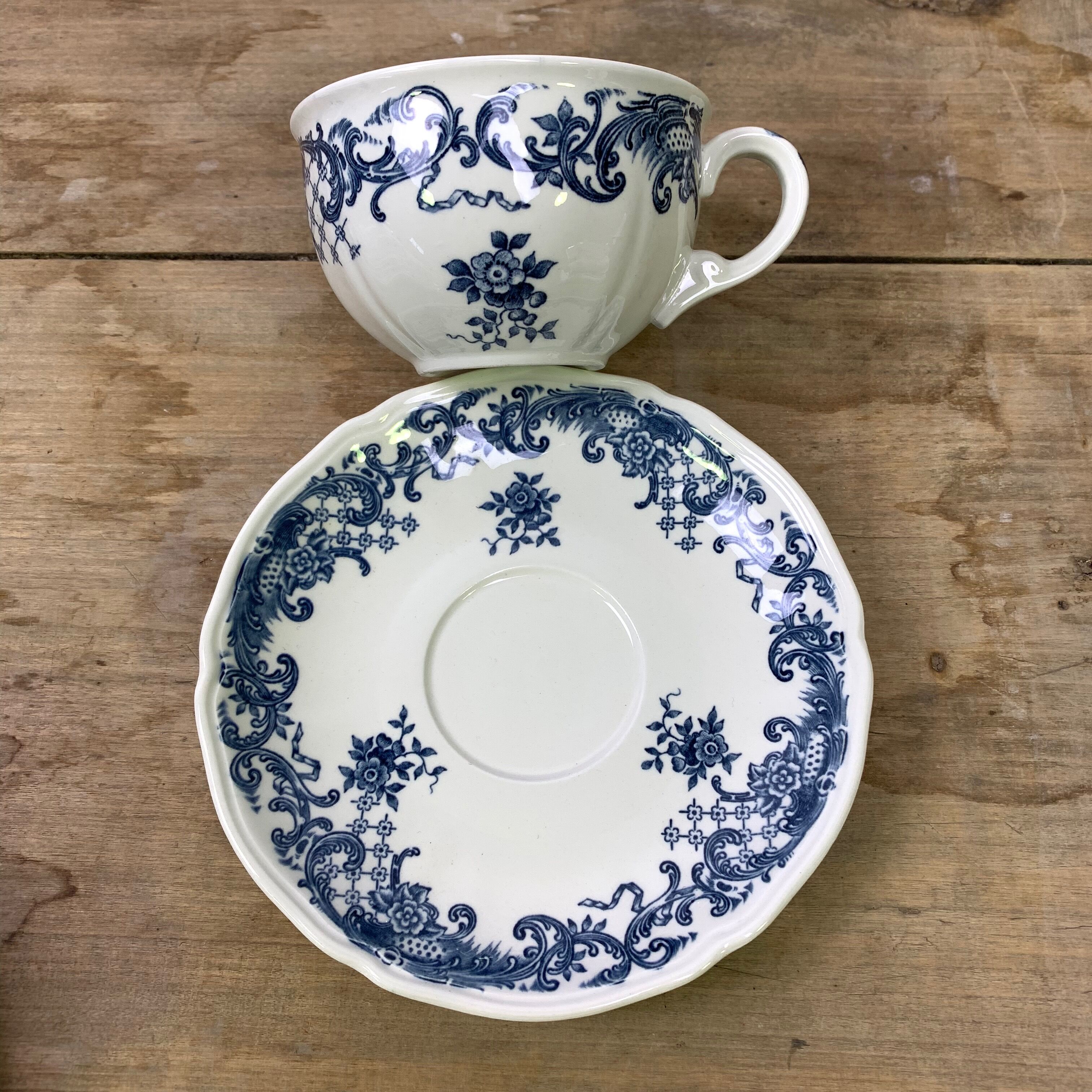 Service to coffee Valeria Villeroy and Boch 12 people