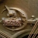 Upright piano