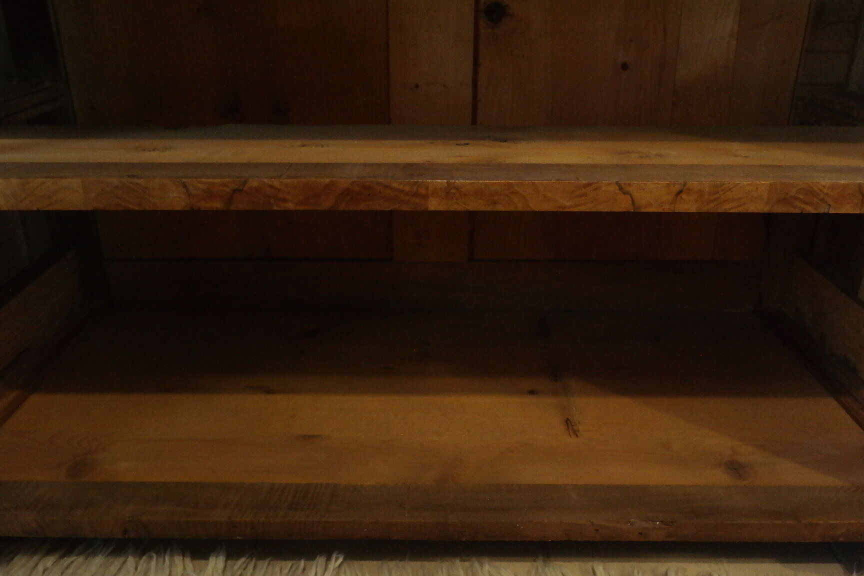 Louis Philippe style chest of drawers in light walnut, 20th century