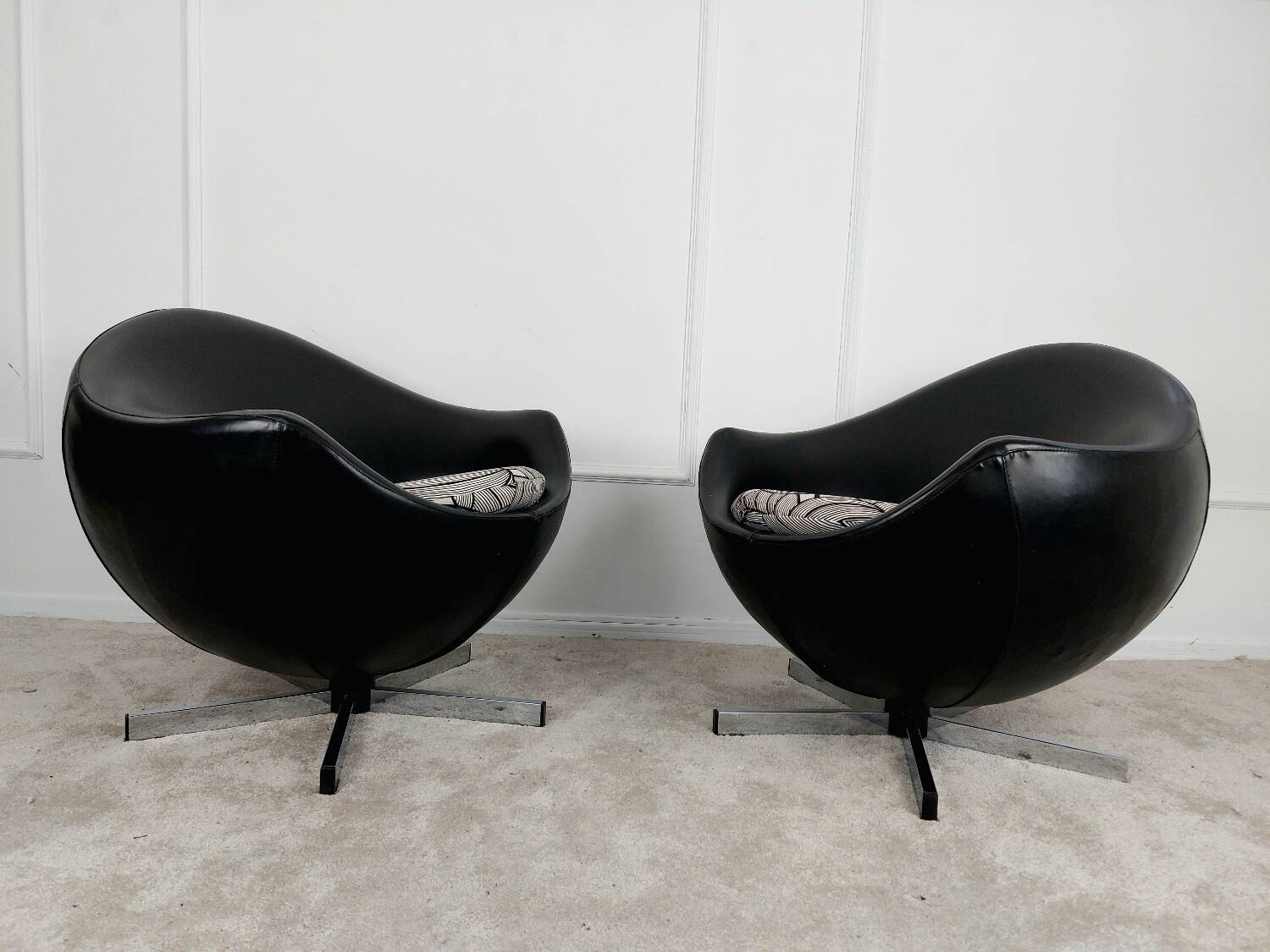 Pair of Mars armchairs - Pierre Guariche