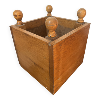 Cache pot en bois