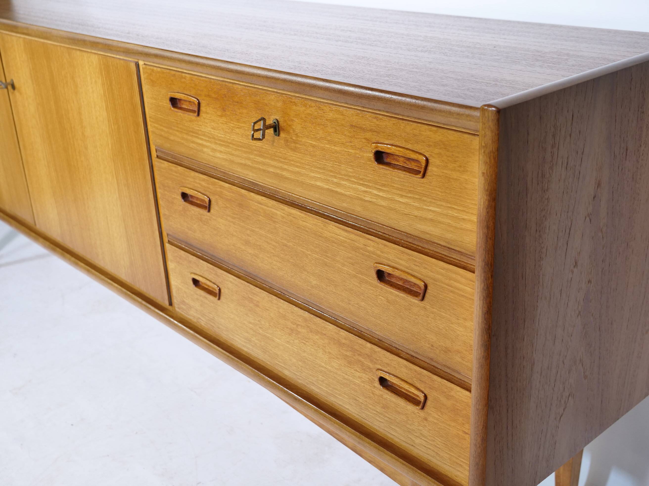 Mid-Century Design Teak Sideboard by Bartels, Germany, 1960s