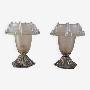 Pair of Art Deco lamps in opalescent glass