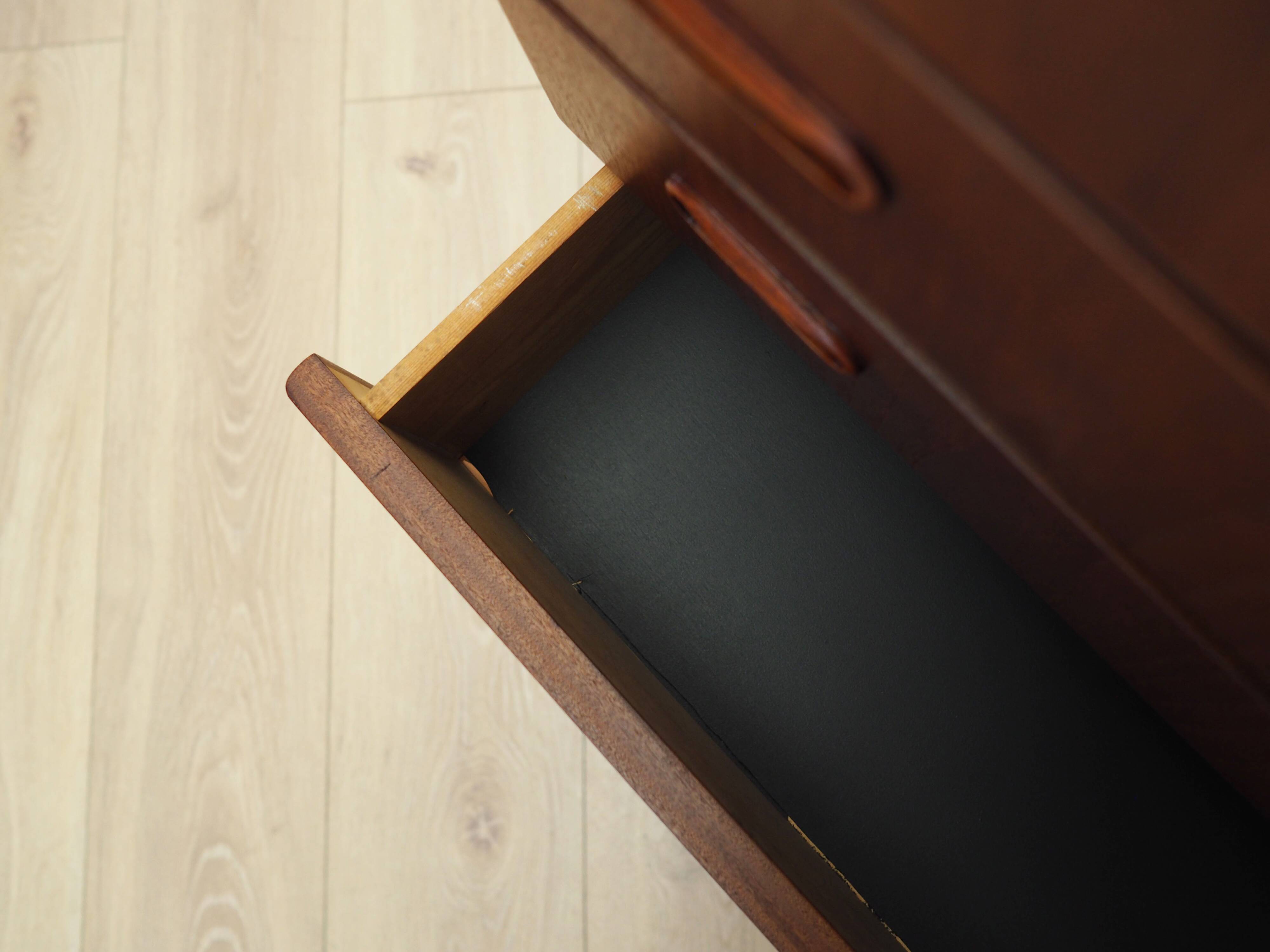 Teak chest of drawers, Danish design, 1970s, production: Denmark