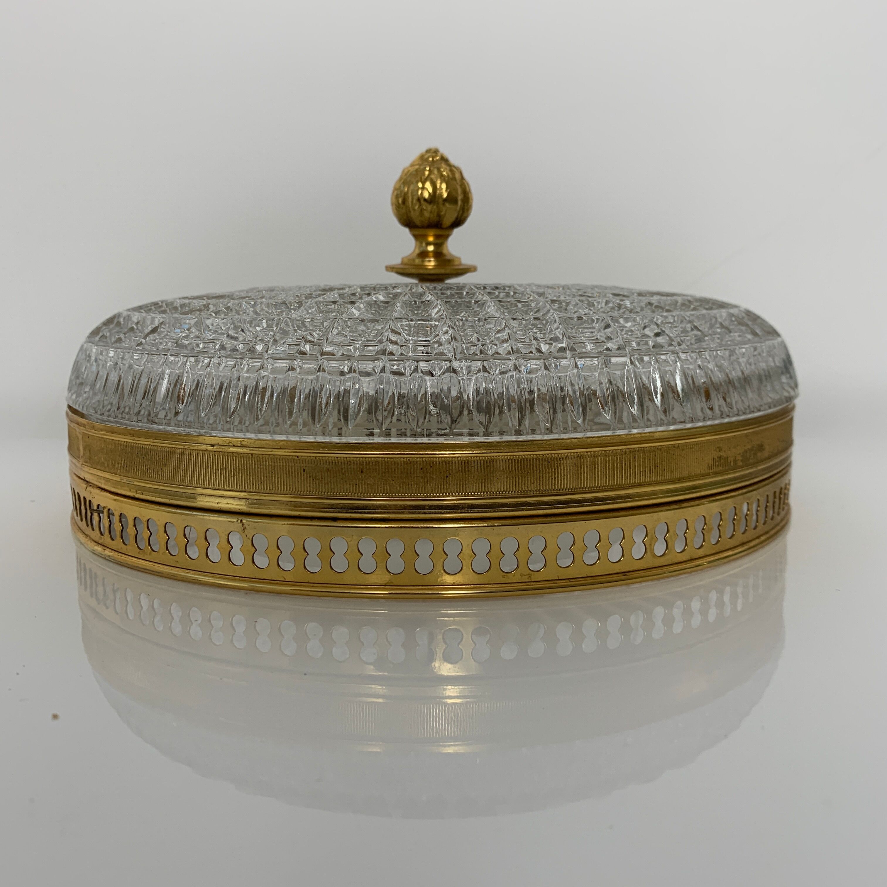 Old ceiling lamp Gilded metal and crystal Lucien Gau