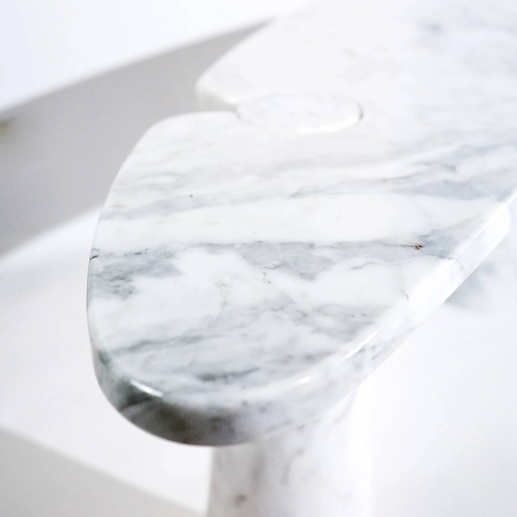 Vintage Eros console by Angelo Mangiarotti for Skipper (1970s) – white Carrara marble