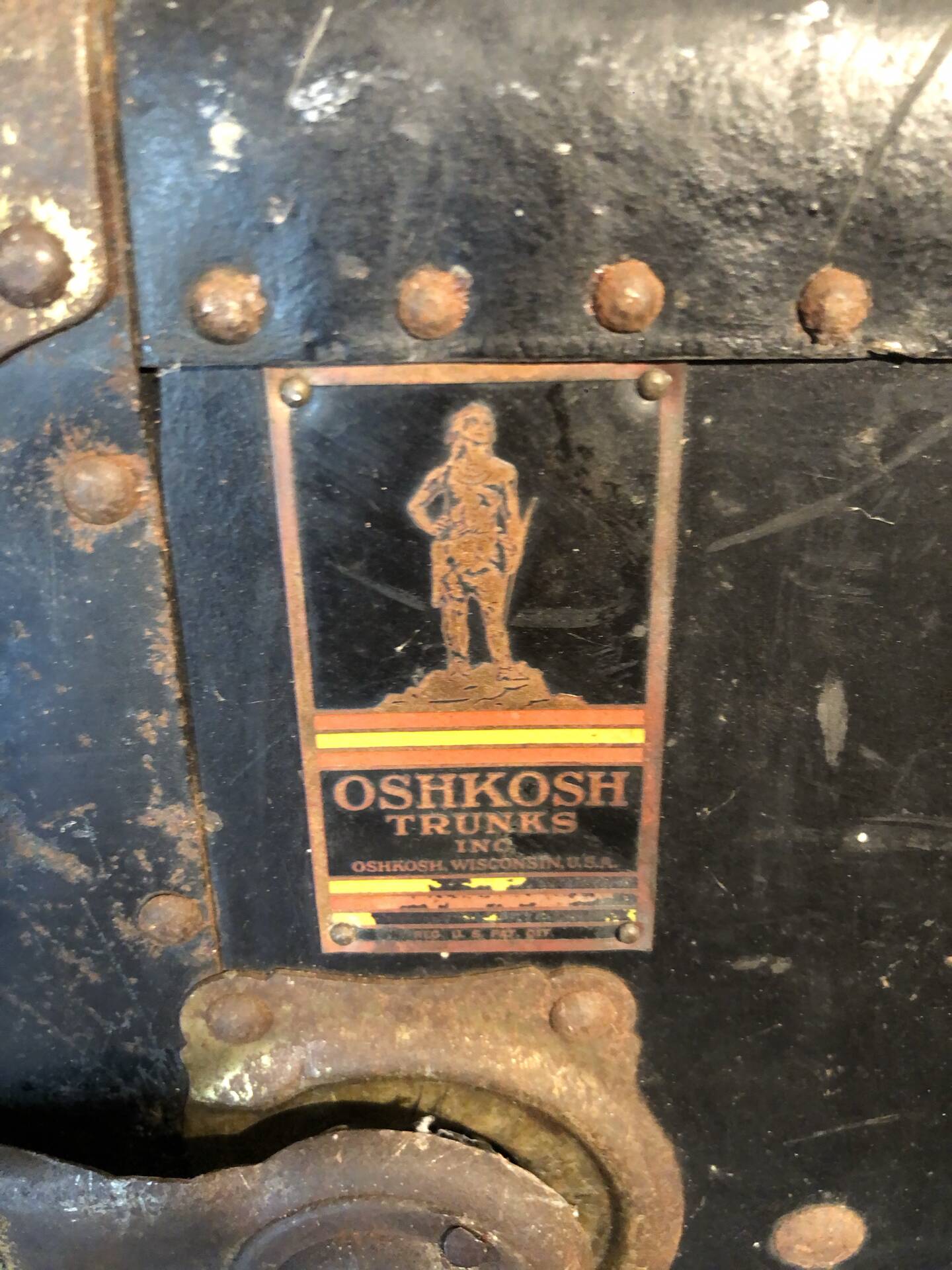 Travel trunk
