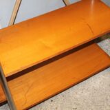 Flexible shelf