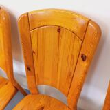 Set of 4 vintage chairs in pine from the 70s