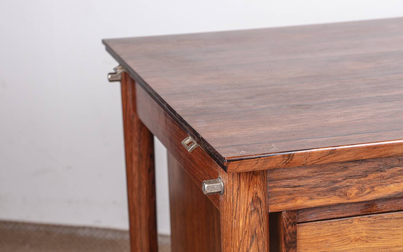 Danish extendable desk, Rosewood and Brass, model OS 51, Arne Vodder.