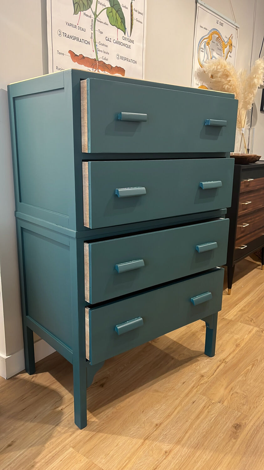 High chest of drawers