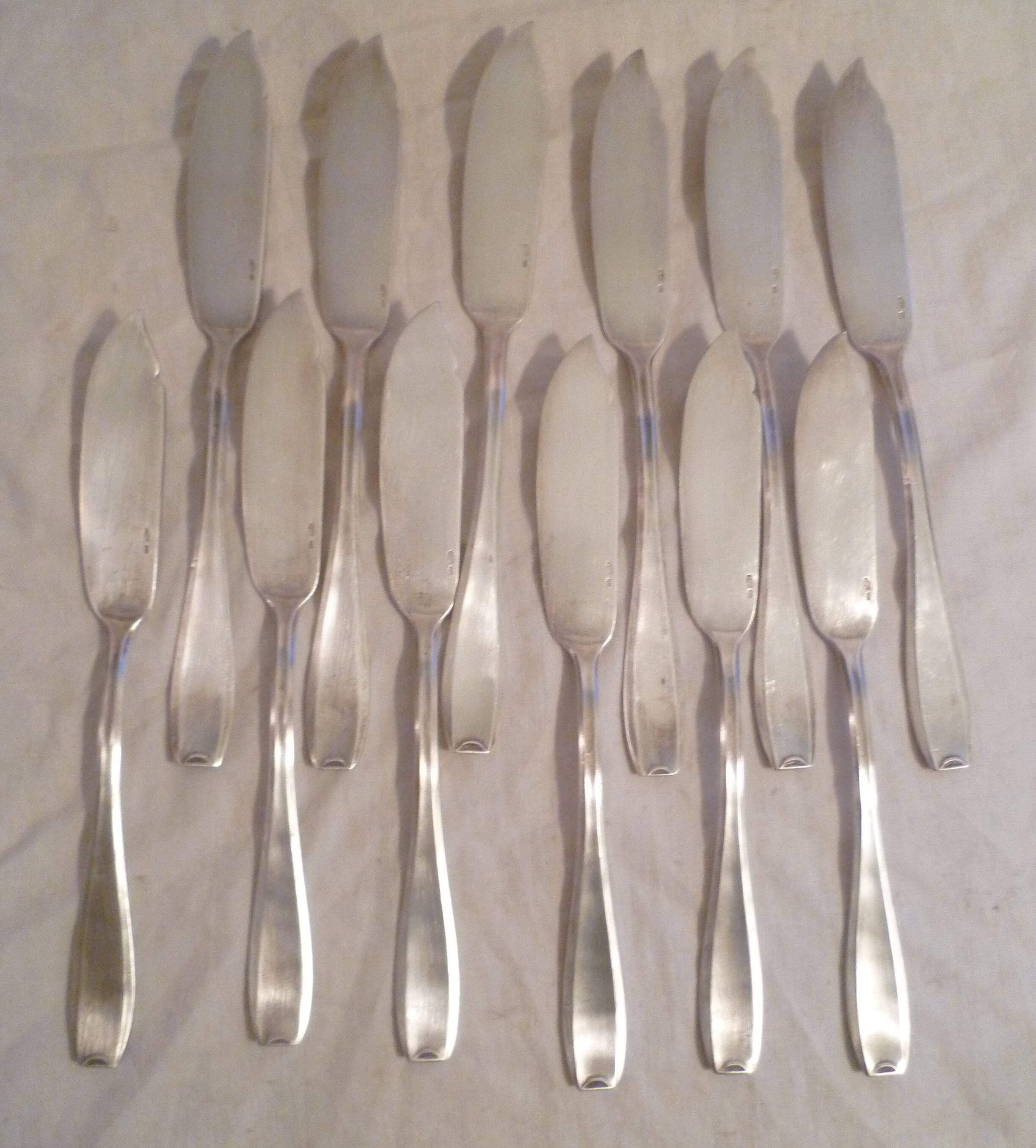 12 fish knives in silver met. hallmark ow belgium design model