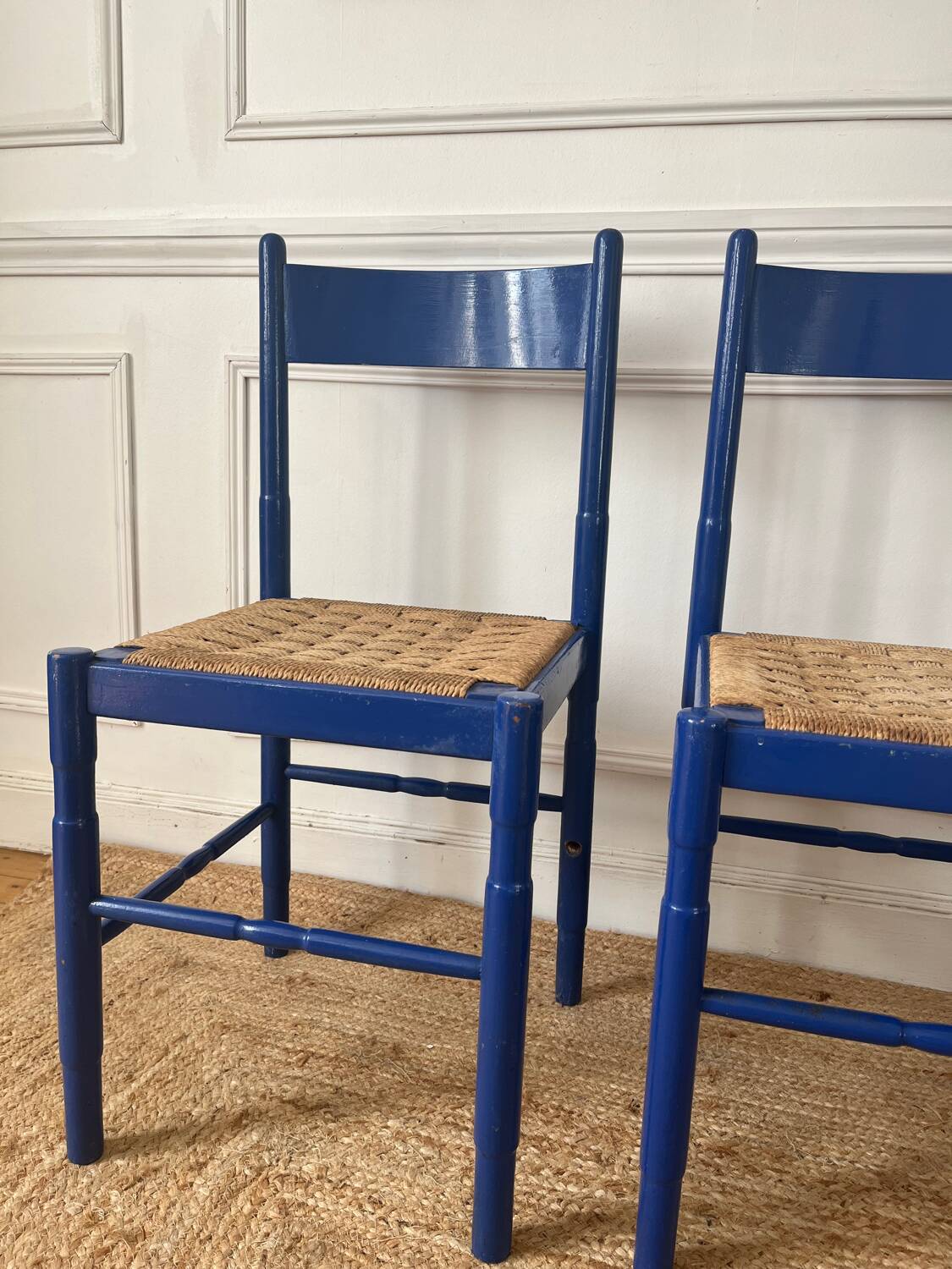 Paire de chaises en bois et corde